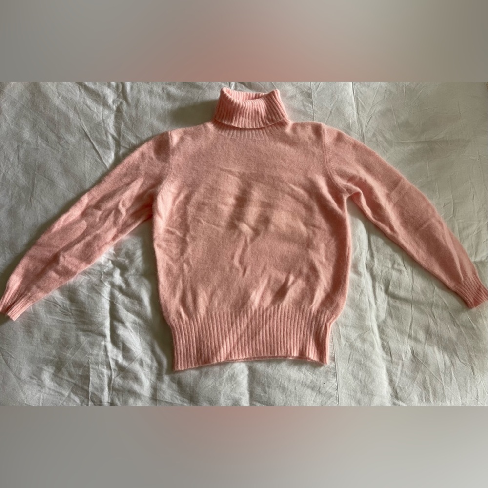 WOOL TURTLENECK SWEATER